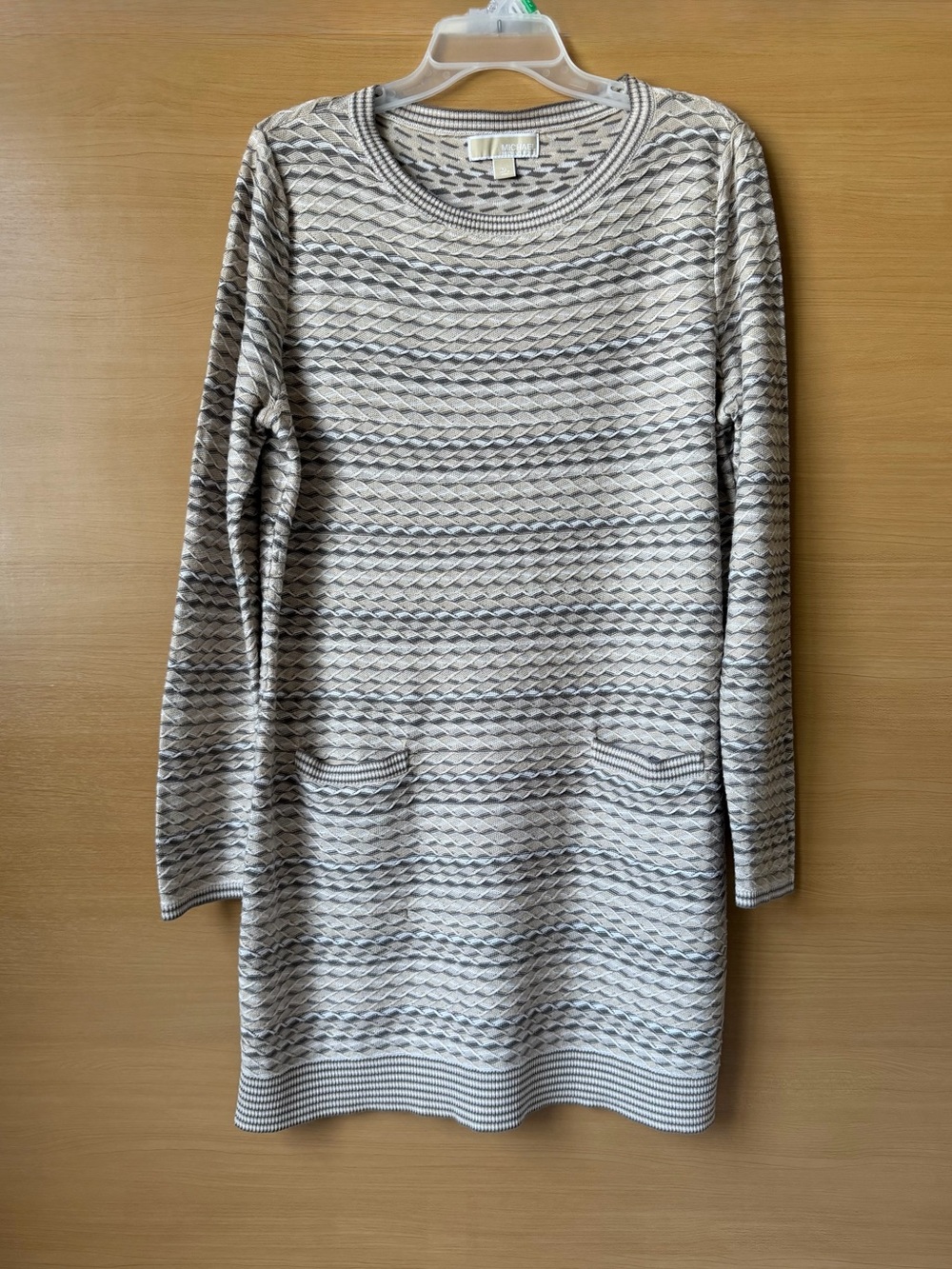 Michael Kors XL Textured Knit Tunic Sweater Beige Gray Pockets Long Sleeve